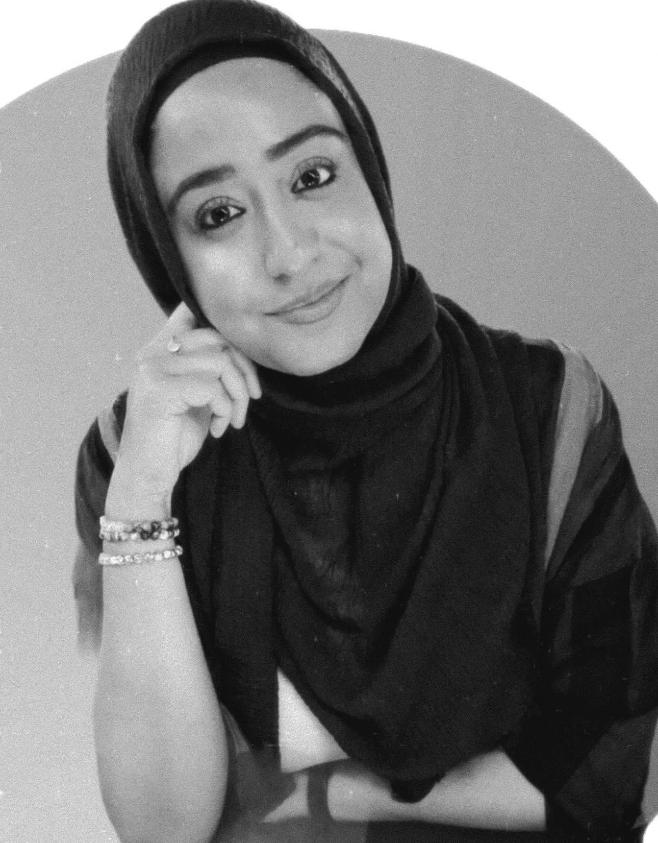 Dr. Mariam Aslam headshot